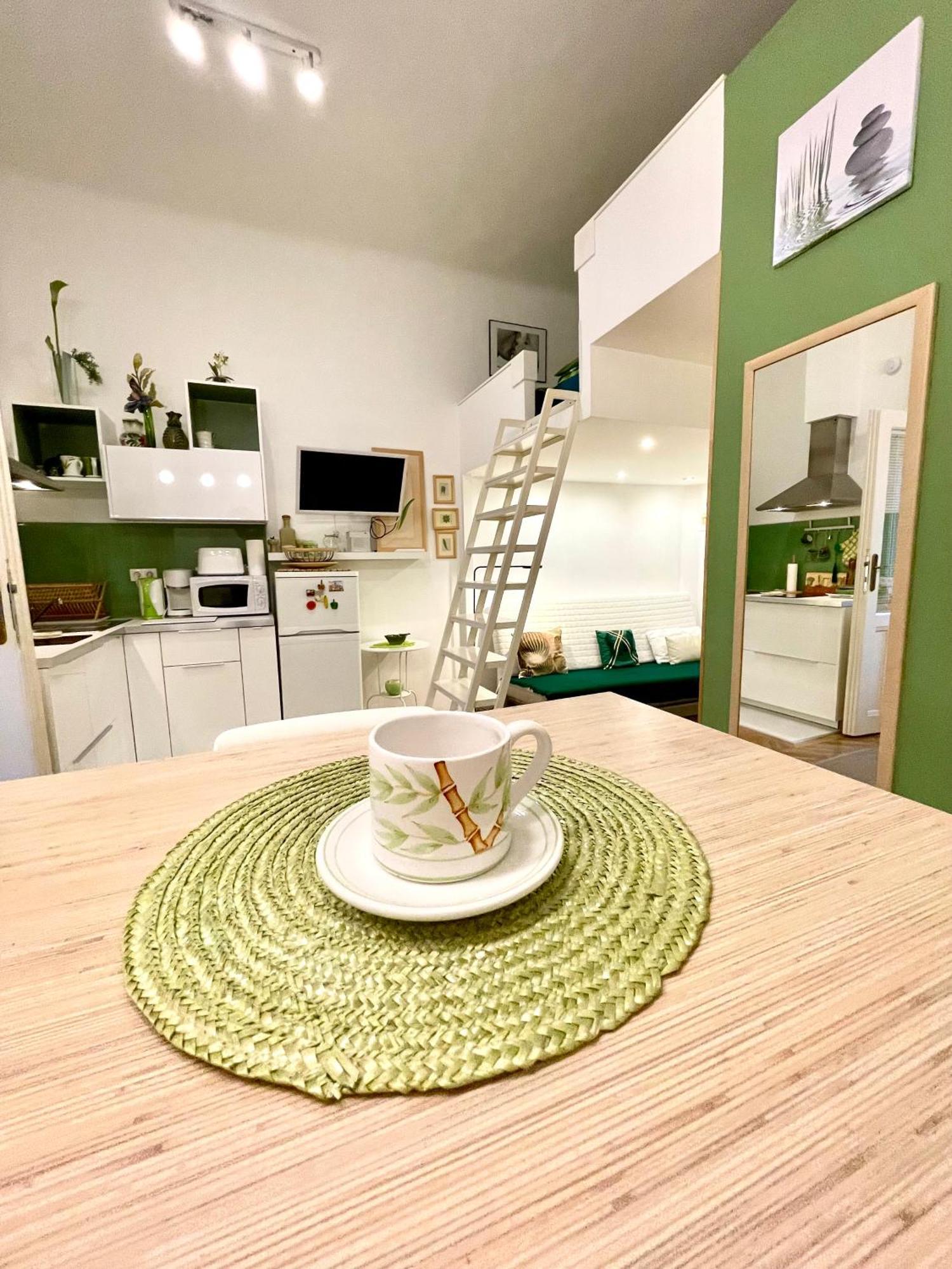 Green Pearl Apartment At St Stephen' S Basilica Budapest Exteriör bild