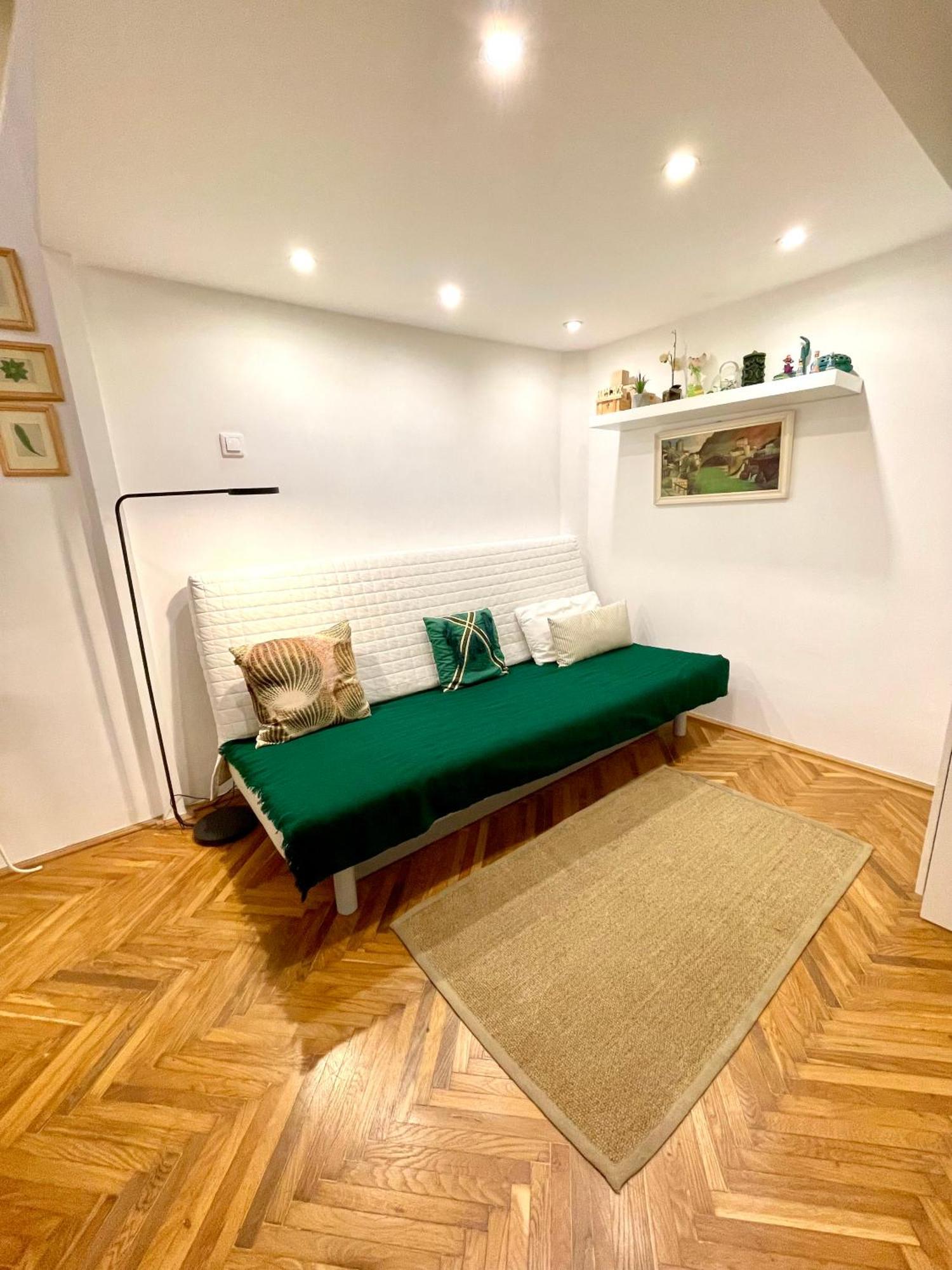 Green Pearl Apartment At St Stephen' S Basilica Budapest Exteriör bild