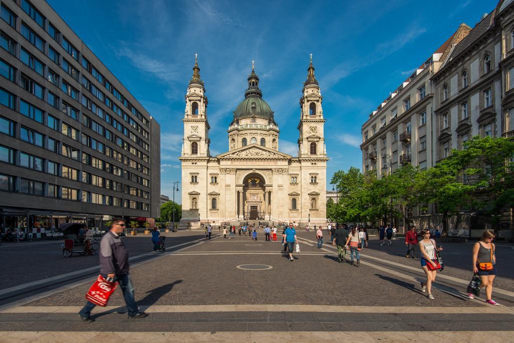 Green Pearl Apartment At St Stephen' S Basilica Budapest Exteriör bild