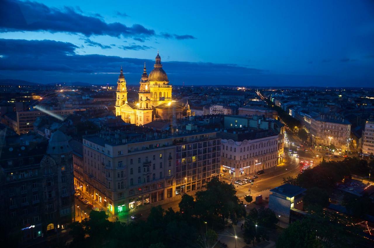 Green Pearl Apartment At St Stephen' S Basilica Budapest Exteriör bild